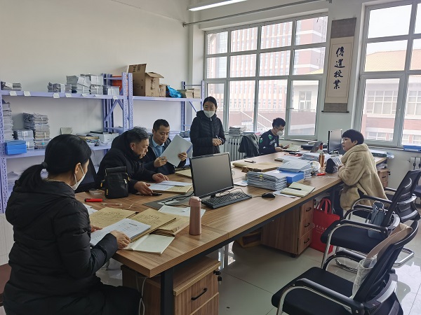 查试卷.jpg 雷火电竞亚洲官网